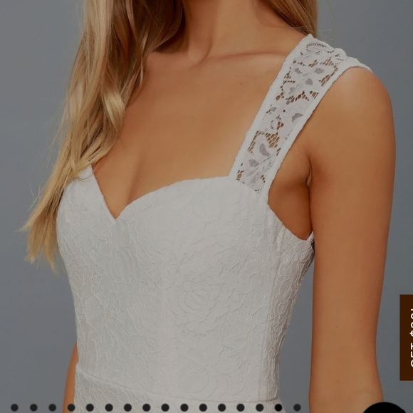 Lulu's Rosetta Lace Wedding Dress - Picture 2 of 15